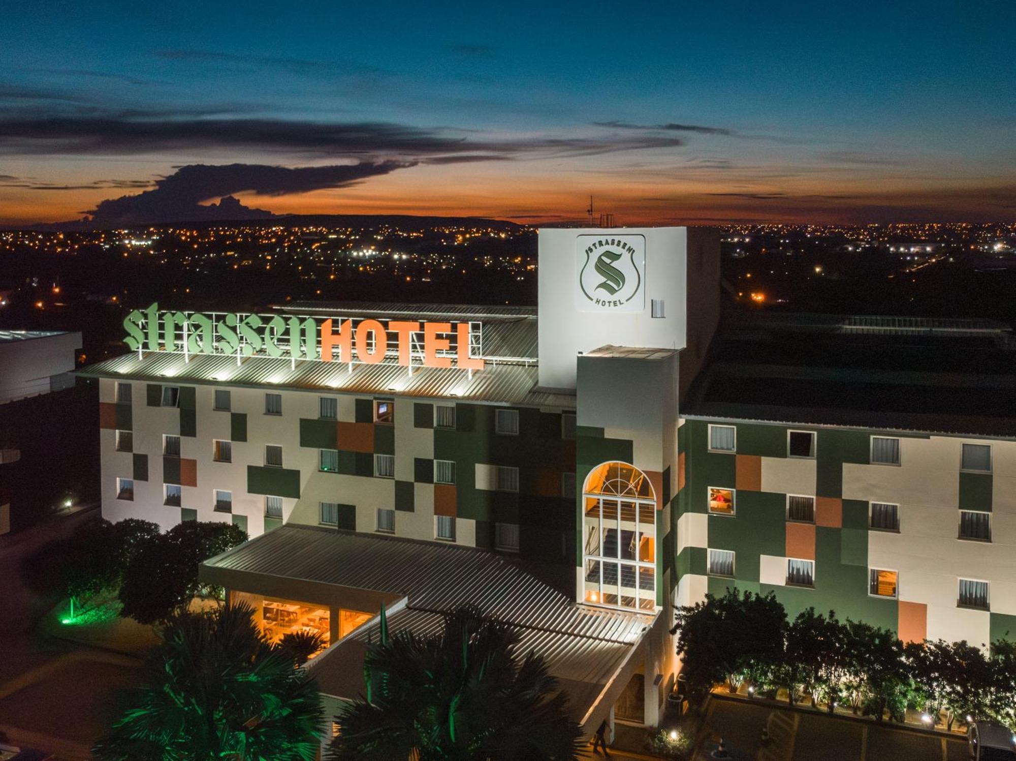 Strassen Hotel Goiânia Exterior foto