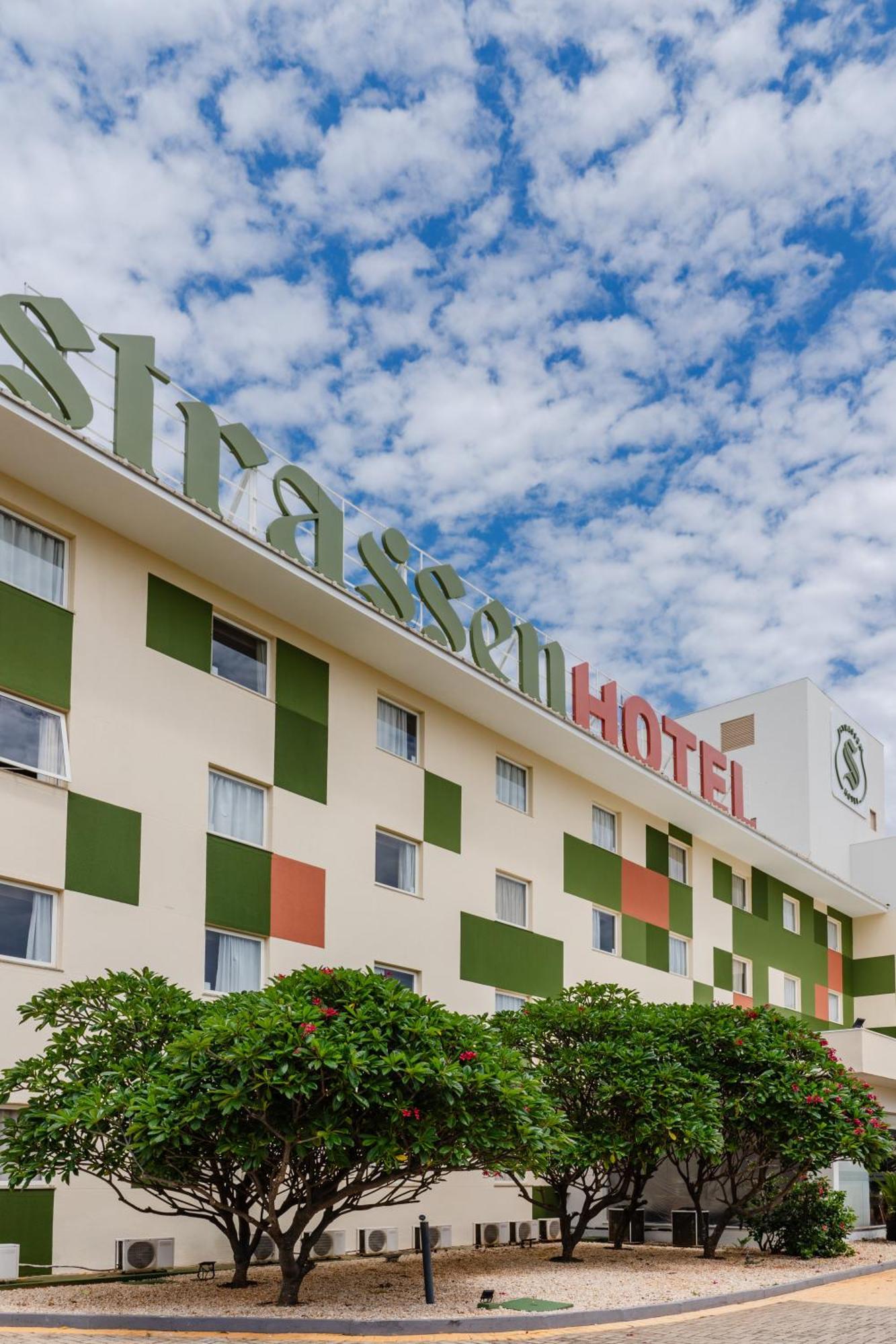 Strassen Hotel Goiânia Exterior foto